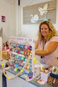 Aurélie, gérante de la boutique les petites créatrice de lili en Guadeloupe